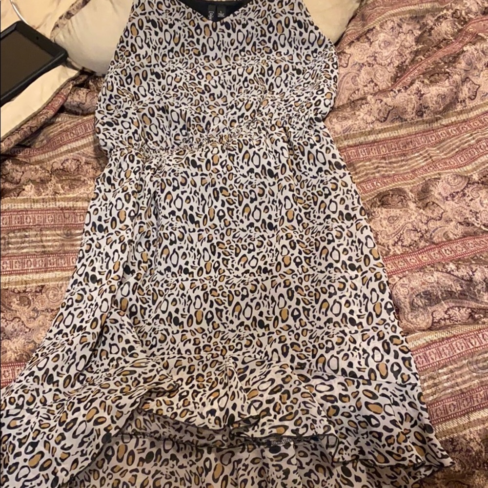 Spaghetti strap kneelength dress